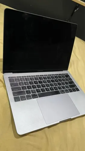 VENDE-SE MACBOOKPRO C TODOS OS ACESSÓRIOS