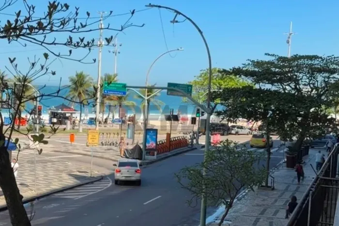 R$ 4.800.000 - IPANEMA - Apartamento reformado com 4 quartos, 2 vagas, 249 m² e vista para