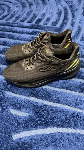 Tênis Olympikus masculino número 40/41 ótimo estado ACEITO CARTÃO