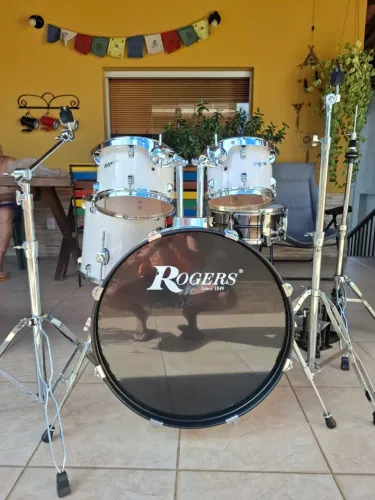 Bateria Rogers Trailblazer Completa com Pedal Duplo NOVA - Oportunidade