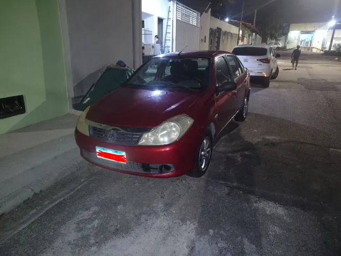 Renault Symbol Privilège Hi-flex 1.6 16V 4P 2010