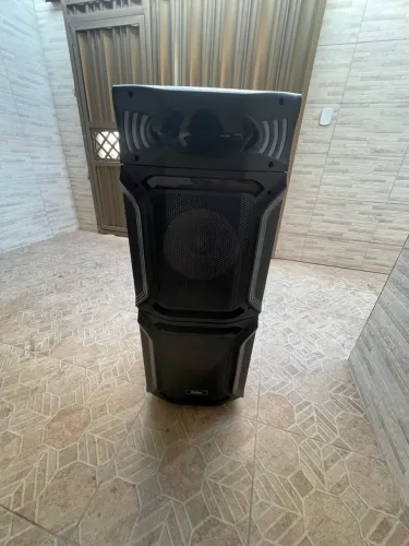 Vendo caixa Philco em perfeito estado