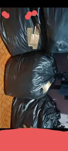 Vendo sacos de roupas infantil tamanhos variados de menina