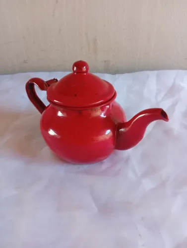 Bule  antigo esmaltado para chá