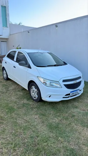 Chevrolet Onix JOY Hatch 1.0 8V Flex Mec. 4P 2018