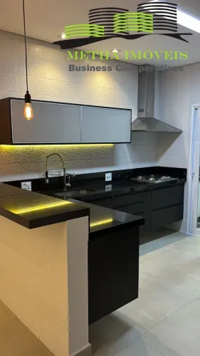 CASA A VENDA CONDOMÍNIO GOLDEN PARK