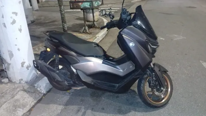 Moto NMAX 160 2025