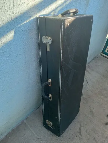 Maleta para saxofone