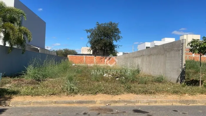 Lote à venda no Condomínio Pampulha Tennis Residence