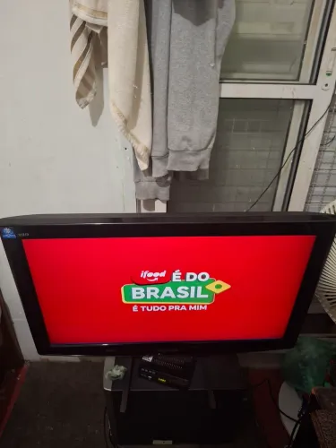 TV lcd 32 pl Panasonic viera +conversor inova .