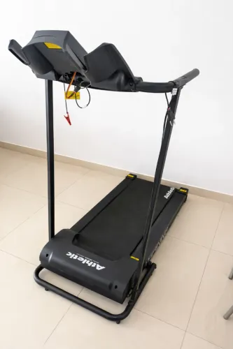ESTEIRA ATHLETIC 12KM- PRATICAMENTE NOVA | OPORTUNIDADE / COM GARANTIA