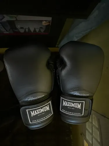 Luva Maximum Classic Black - Muay Thai