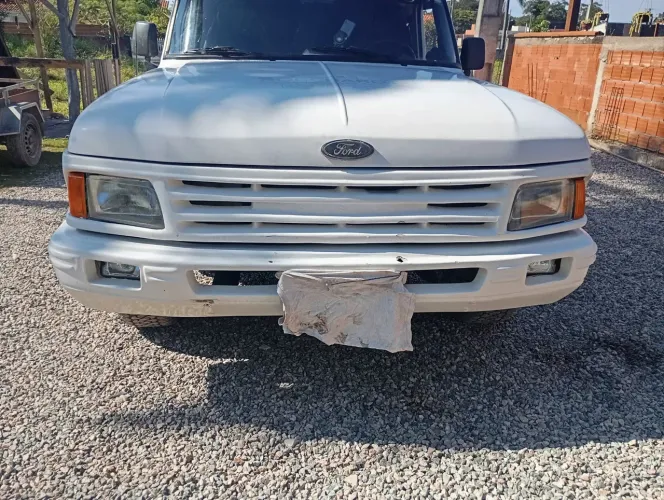 Frente da f1000 modelo desert