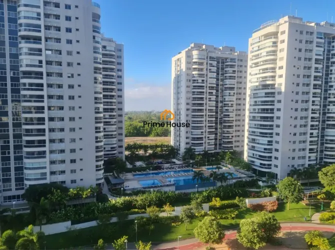 Apartamento com 2 dormitórios à venda, 77 m² por R$ 650.000,00 - Barra da Tijuca - Rio de