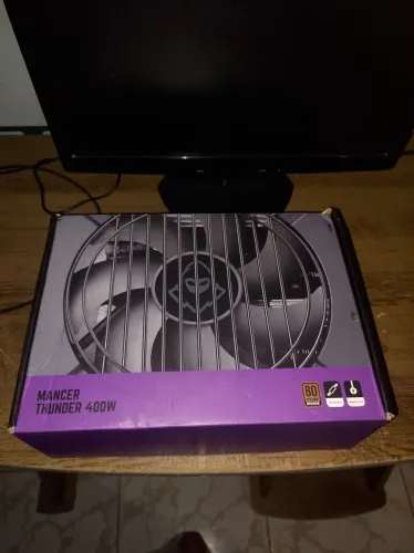 VENDO OU TROCO Fonte de Alimentação Para PC Mancer Thunder 400W(PREÇO NEGOCIÁVEL)