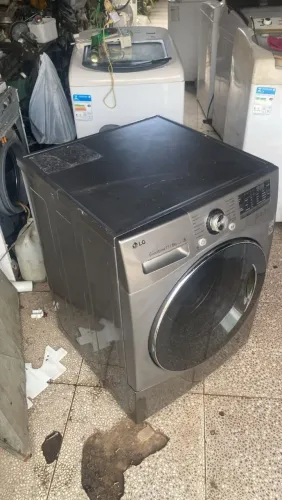 Máquina lava e seca LG cinza