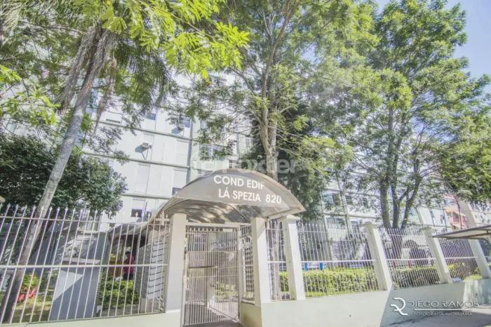 Kitnet / JK / Studio à venda Avenida Palmira Gobbi, Humaitá - Porto Alegre