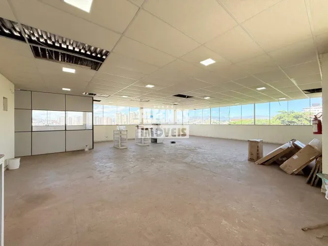 Andar Corrido para Locação | 4º Pavimento | 190 m² | Localização Estratégica