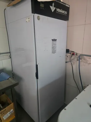 Fermentadora Venâncio  AC20T - 20 Esteiras - Com Refrigeração e Aquecimento