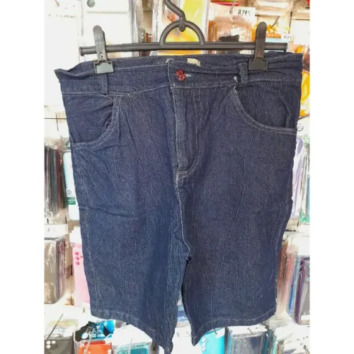 Bermuda Jeans Masculina tamanho 42