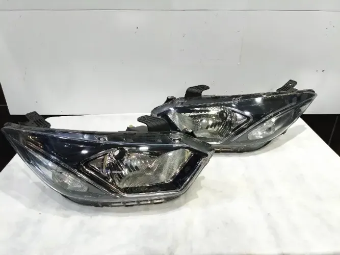 Par farol onix Prisma Ltz 2017 2018 2019 LED original