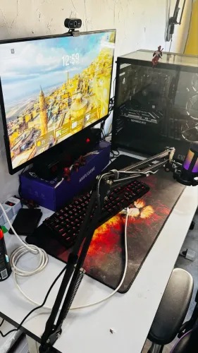 PC Gamer, Monitor, Cadeira gamer