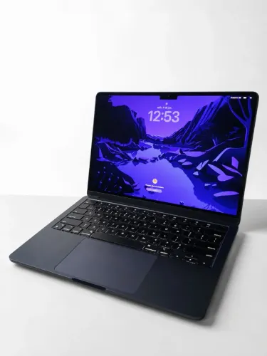 Macbook air M2 Midnight - 8gb / 256gb