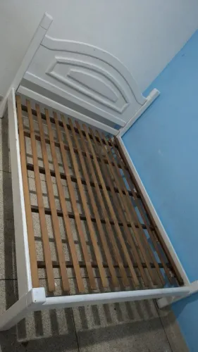 Cama madeira maciça