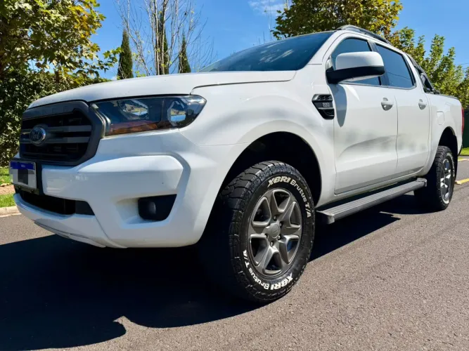 Ford Ranger XLS 2.2 4X2 CD Diesel Aut. 2020