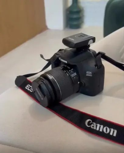 Câmera Canon 2.500