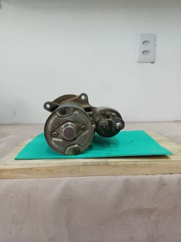 Motor de partida Bosch Citroen c3 2006