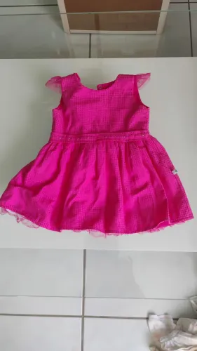 Estou vendo roupa para criança de 1 a 2 anos