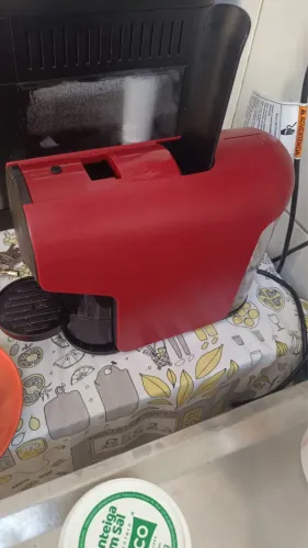Cafeteira Delta Q automática - usada poucas vezes