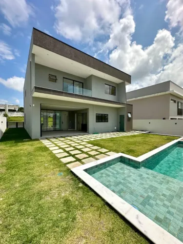 CASA EM CONDOMÍNIO RESIDENCIAL em CAMAÇARI - BA, ALPHAVILLE LITORAL NORTE 1