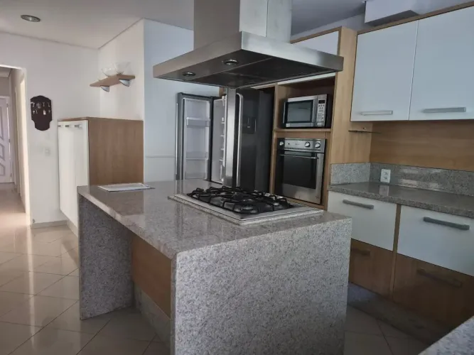 Sobrado para aluguel com 350 metros quadrados com 3 quartos em Portal do Paraíso II - Jund