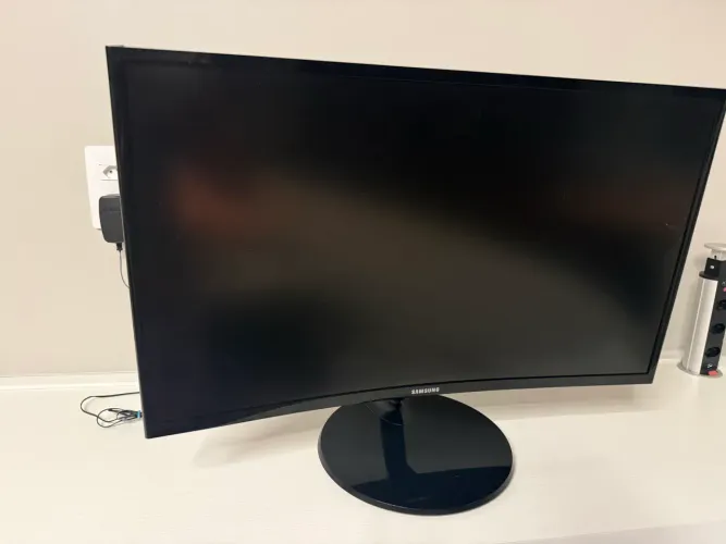 Monitor Samsung tela curva 27'' 