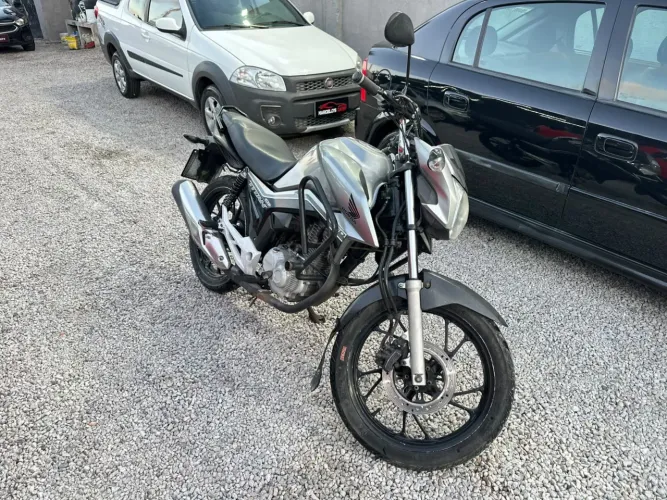 Moto titan 160