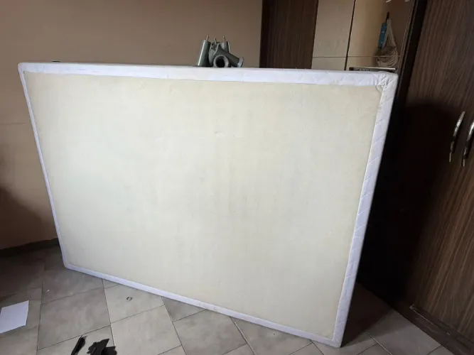 Base de cama de casal 