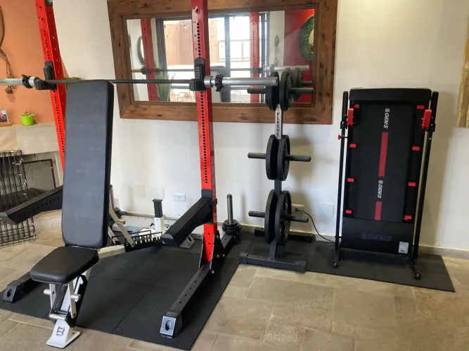 Academia Completa em Casa (Home Gym)