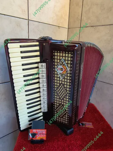 Acordeon Todeschini 120 super 8 selo verde