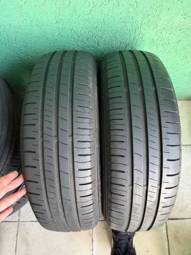 02 Pneus Dunlop 175/70/13 Dunlop Semi Novos