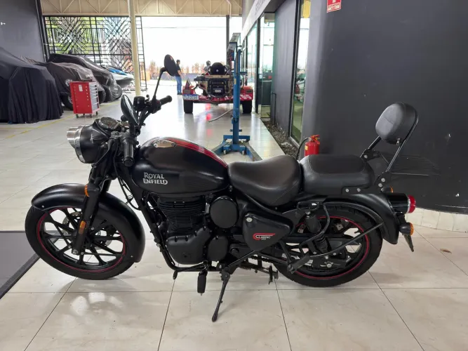 Royal Enfield Classic 350