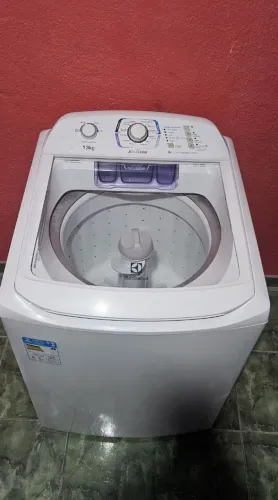 Máquina de lavar roupas Electrolux 13kg
