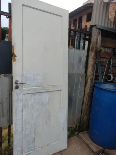 porta externa sim está disponível leia o anúncio 