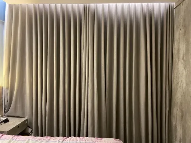 Conjunto com 3 Cortinas Sob Medida em Linho Suíço com Blackout e Trilhos