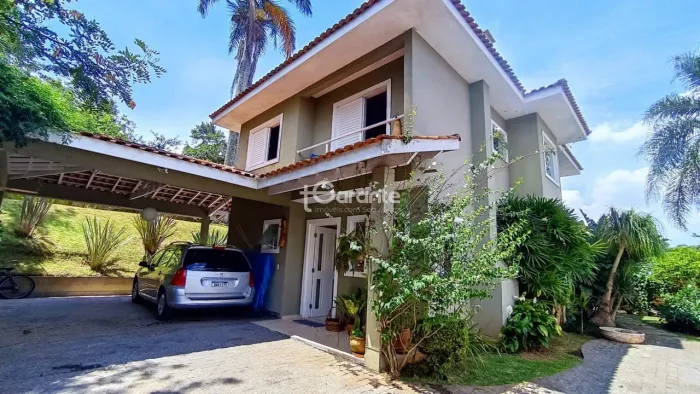 Casa em Condomínio na Fazendinha - Carapicuíba