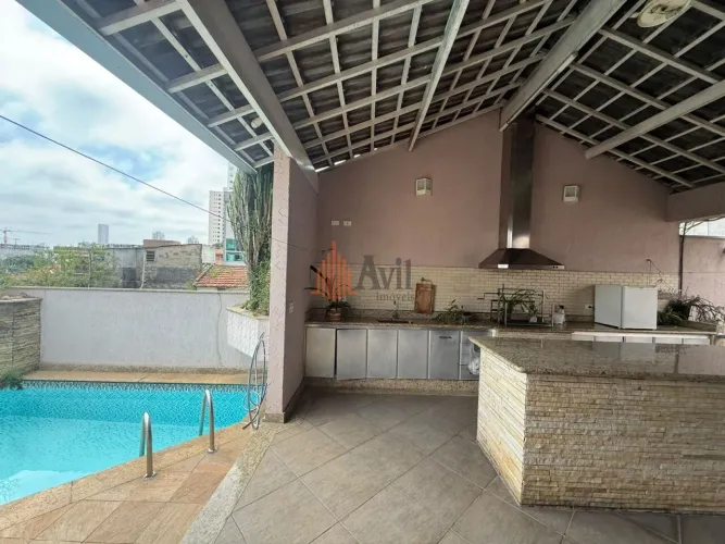 Casa Residencial 500m² com 4 quartos, 4 suítes e 6 vagas à Venda no Jd. Anália Franco