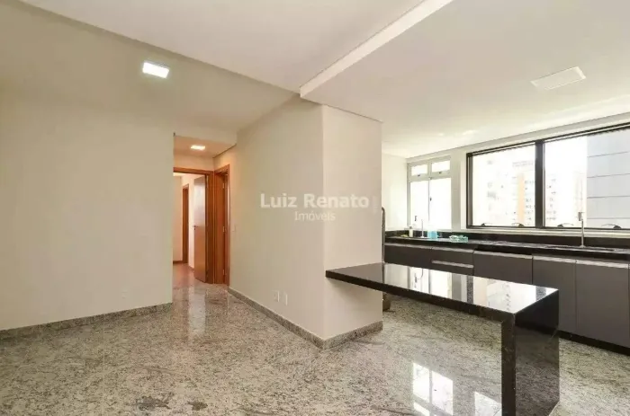 Apartamento à venda 2 quartos no bairro Lourdes