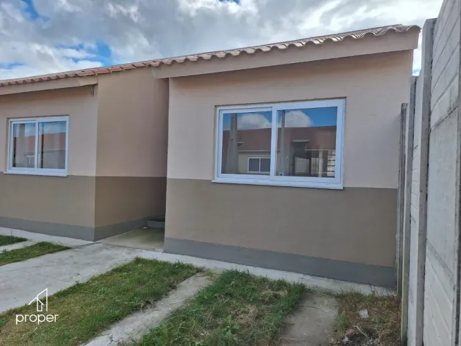 Casa com 2 dormitórios à venda no Bairro Sítio Floresta - Pelotas
