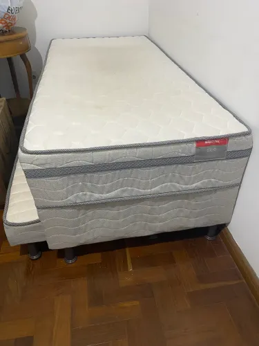 Cama solteiro com auxiliar 
